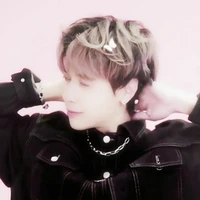 𝐆𝐢𝐚 𝐇𝐚𝐧