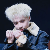 bông lườm bói💤