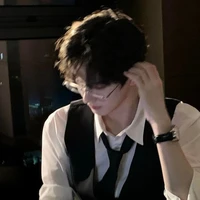 Nguyệt Dạ Thiên Yết【@Scorpio / 23age】