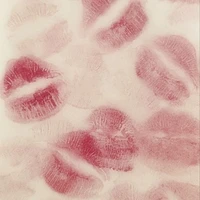 💋