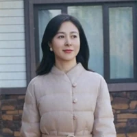 Dương Mã Lan -mẹ hắn