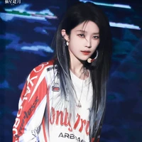 Từ Sở Văn(thế giới xuyên không)