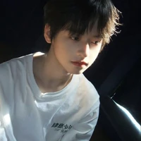 Dương Hàm Bác