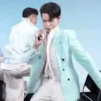 E đích tơ lụa