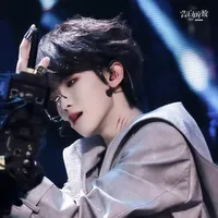 Tả Kỳ Hàm_ai đẹp trai hơn tả tổng