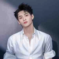 Huỳnh Hoàng Hùng ( gấu )