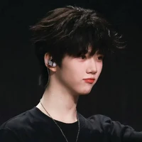 Trương Hàm Thuỵ