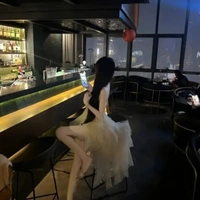 Hồ Cẩm Tiên
