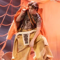 𝓝𝓰𝓾𝔂𝓮𝓷 𝓧𝓾𝓪𝓷 𝓑𝓪𝓬𝓱