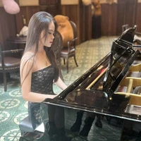 Kim Minh Anh ( cô )