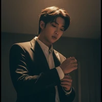 Kim Nam Joon ( 01)