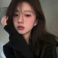 Trần Nguyễn Phương Linh/nu9