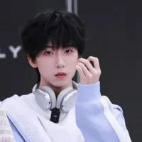Dương Bác Văn_@𝙮𝙗𝙬