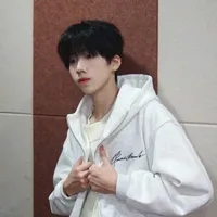 Nhiếp Vĩ Thần