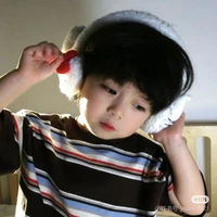 Thẩm Việt An - nhỏ