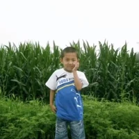 Bàng Bác Văn (7 tuổi)