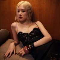 Park Chaeyoung - nàng