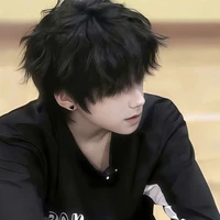 Vương Lỗ Kiệt_WLJ
