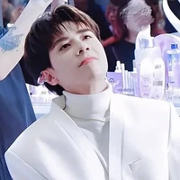 Lê Quang Hùng - Phone