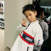 Wang Lu Jie hồi nhỏ_ LuLu