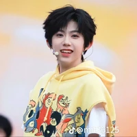 t/g này bị khùng