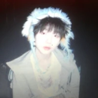 Nhiếp vĩ thần ( bạn anh)