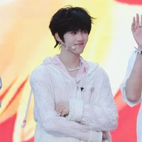 Trương Hàm Thụy-em