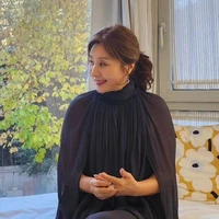 Lee Kin Ju (mẹ cô)