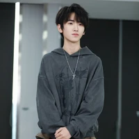 Tả Kỳ Hàm_cậu