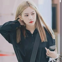 Hàn Vương Lam (bạn thân Trương Gia Nghị)