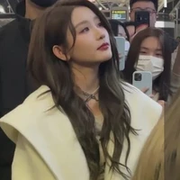 Vũ Hoàng Diệp( bạn thân Võ Ngọc Hạ)