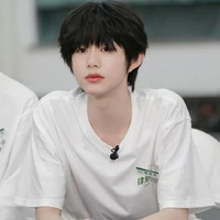 Trần Dịch Hằng / anh