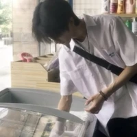 Nguyễn Việt Hoàng