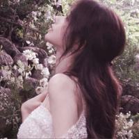 Hạ Vy