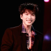 Trần Minh Hiếu(Hieuthuhai)