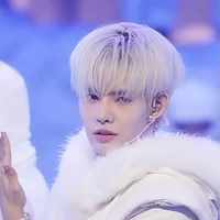 Phan Đức Nhật Hoàng-Dillan Hoàng Phan-00