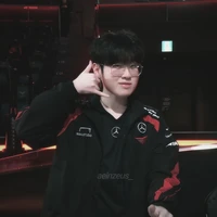 zues_ choi wooje