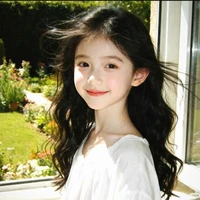 Lâm Ngọc Châu Vy ( 9t ) nu9