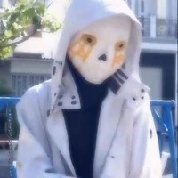 707