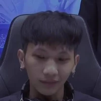 Hoài Nam ( Red )
