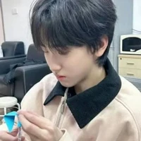 Tả Kỳ Hàm_em