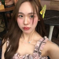 Saeng Patcharapa//Rie🇹🇭