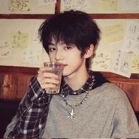 Dương Hàm Bác