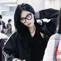 Vương Dịch [ cô ]