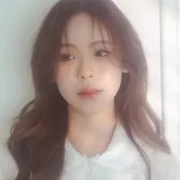 June Wanwimol (nàng)