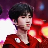 Tả Kỳ Hàm.cậu