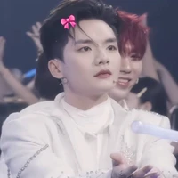 Nguyễn Nguyên Bình (19 tuổi)