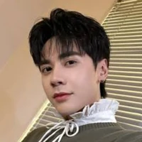 Lê Quang Hùng/ QUANG HÙNG MASTER D