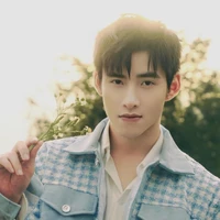 Hoàng Hùng Huỳnh/GEMINI HUỲNH HÙNG