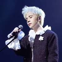 Quang Hùng.
